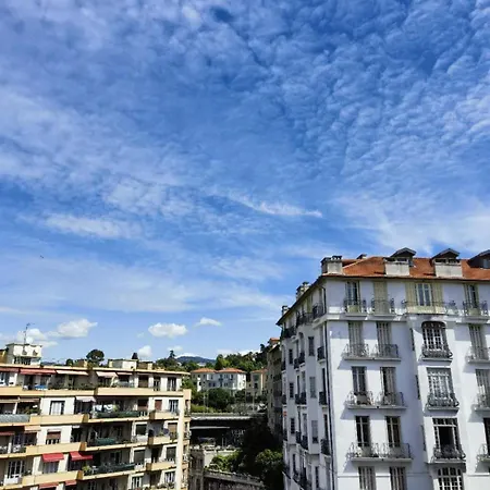 Double Bedroom Balcony Ac Appartement